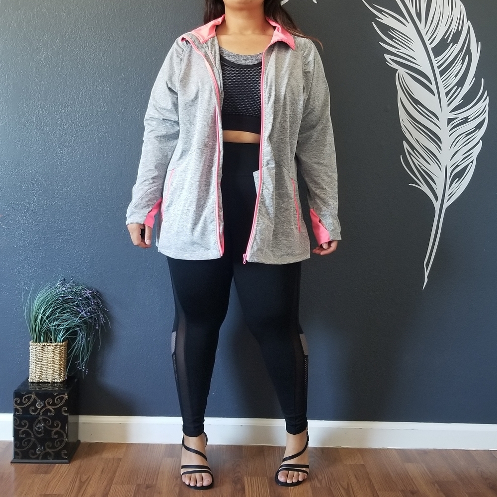 Aviva Sports Zip Up